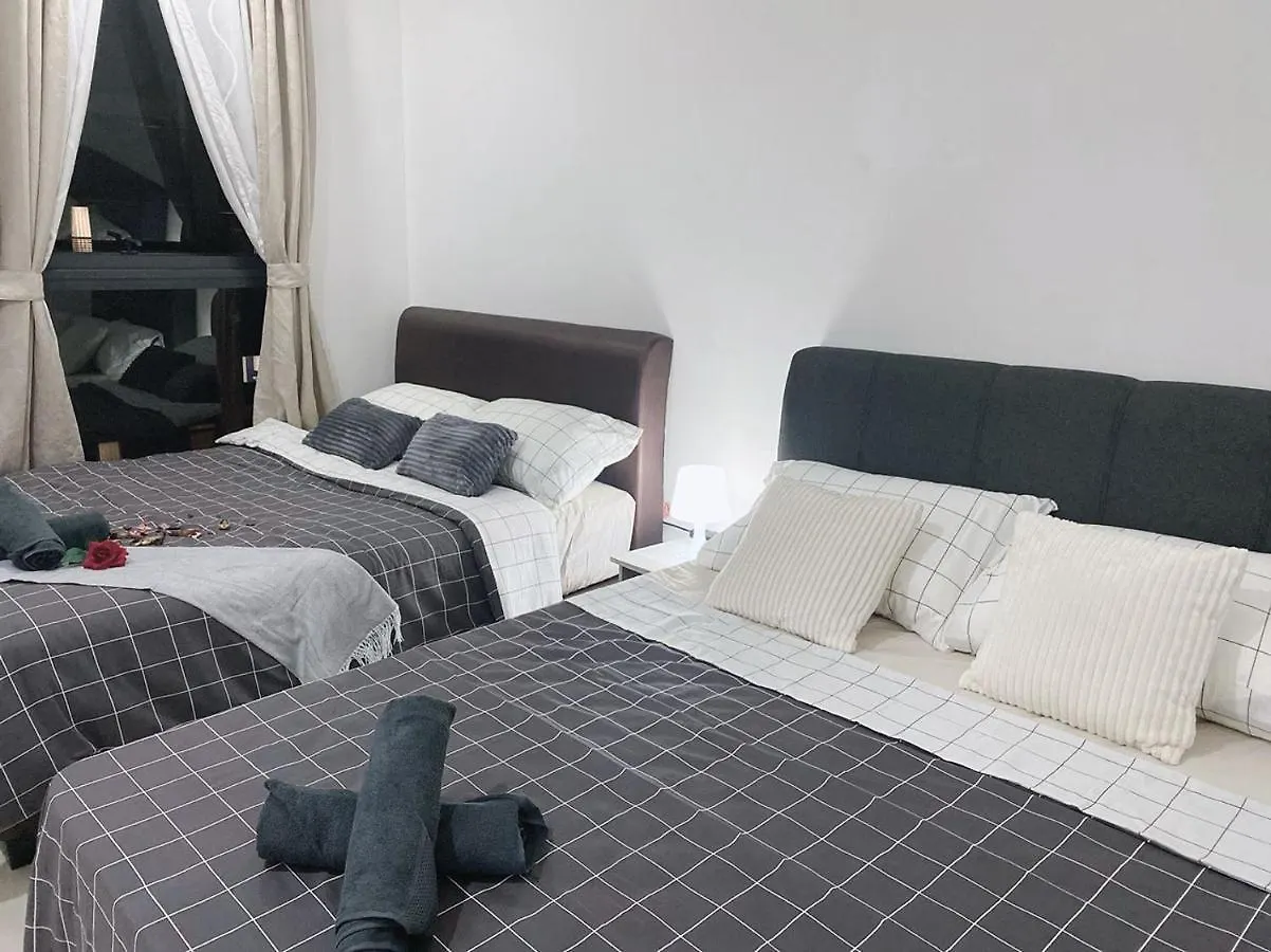 吉隆坡Arcoris Soho Mont Kiara With Free Parking And Netflix公寓
