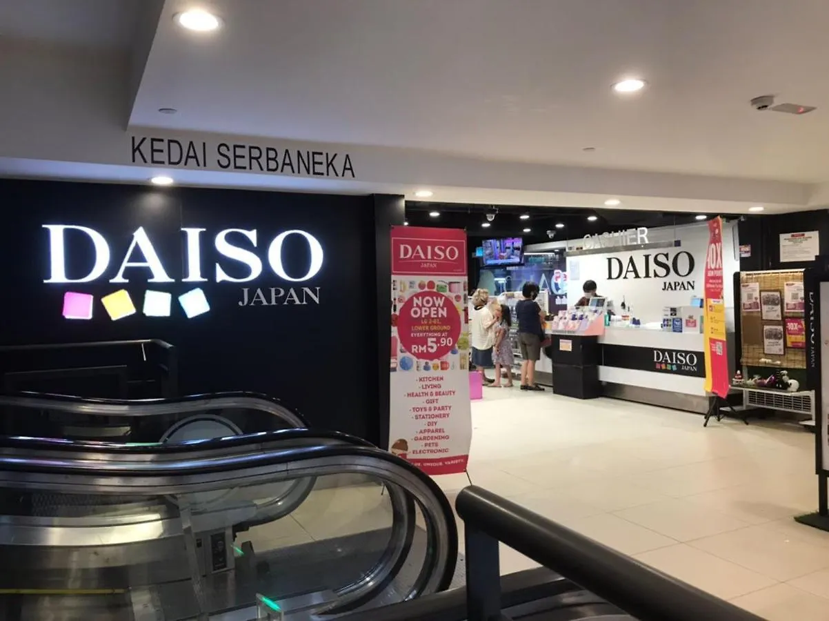 公寓 吉隆坡Arcoris Soho Mont Kiara With Free Parking And Netflix公寓 马来西亚