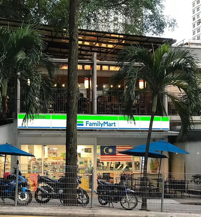 公寓 吉隆坡Arcoris Soho Mont Kiara With Free Parking And Netflix公寓