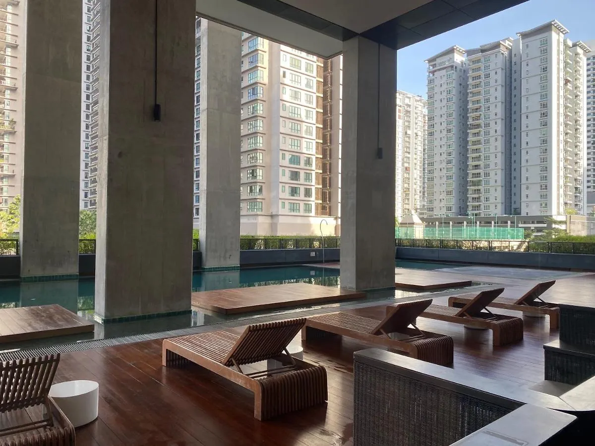 吉隆坡Arcoris Soho Mont Kiara With Free Parking And Netflix公寓 马来西亚